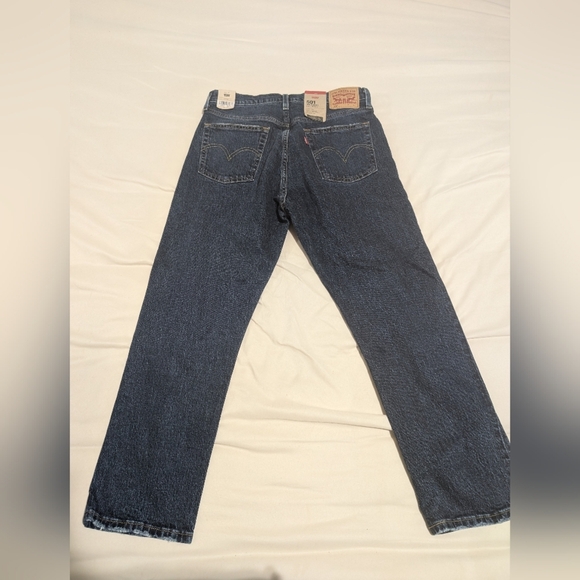 Levi's 501 Blue Ankle Cropped Jeans with Lived-In Look 29X26 - Picture 2 of 8